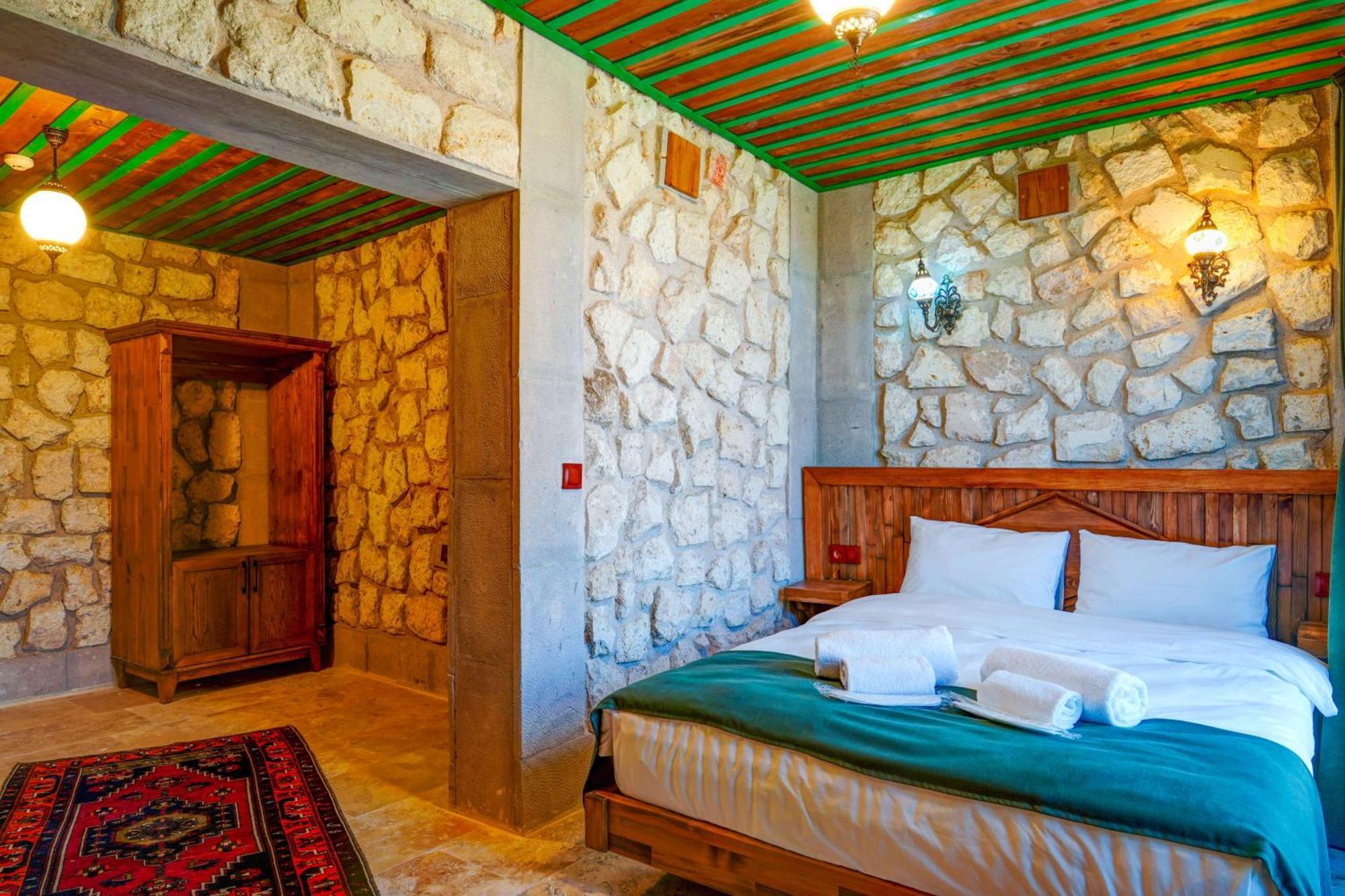 Nissa Cave Hotel Göreme Exterior photo