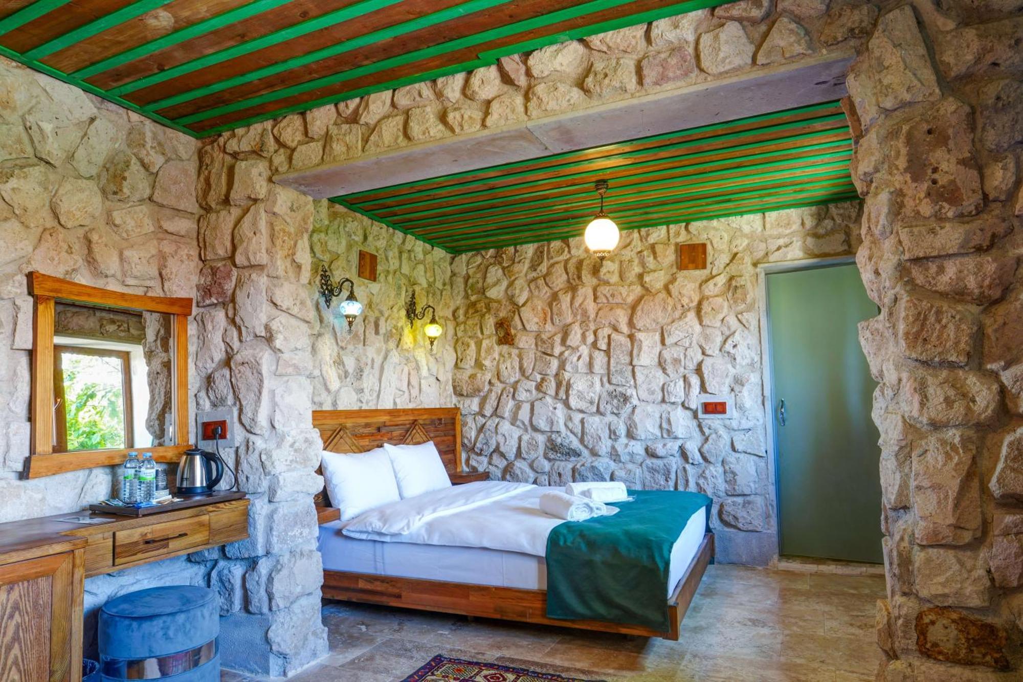 Nissa Cave Hotel Göreme Exterior photo