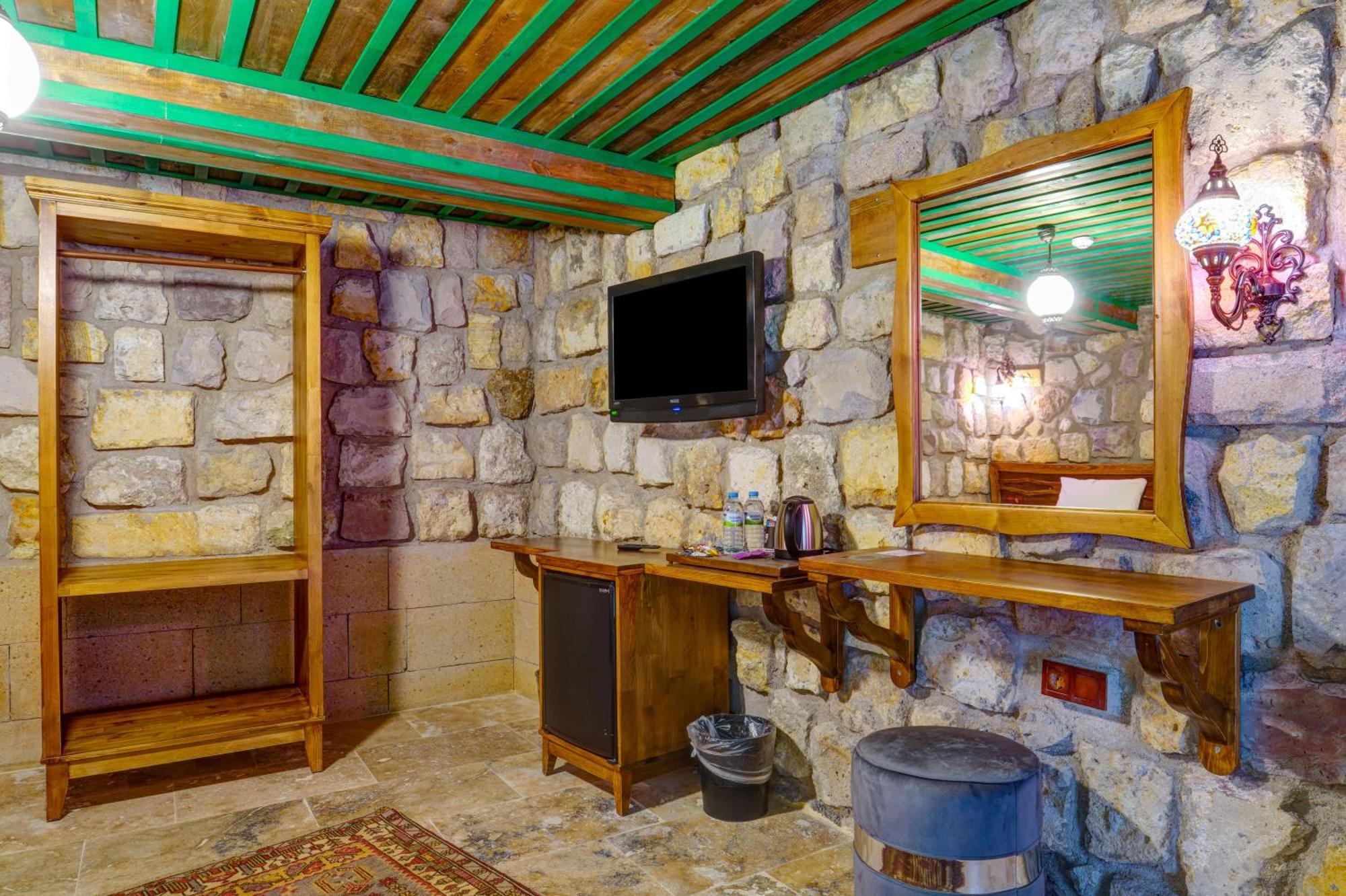 Nissa Cave Hotel Göreme Exterior photo