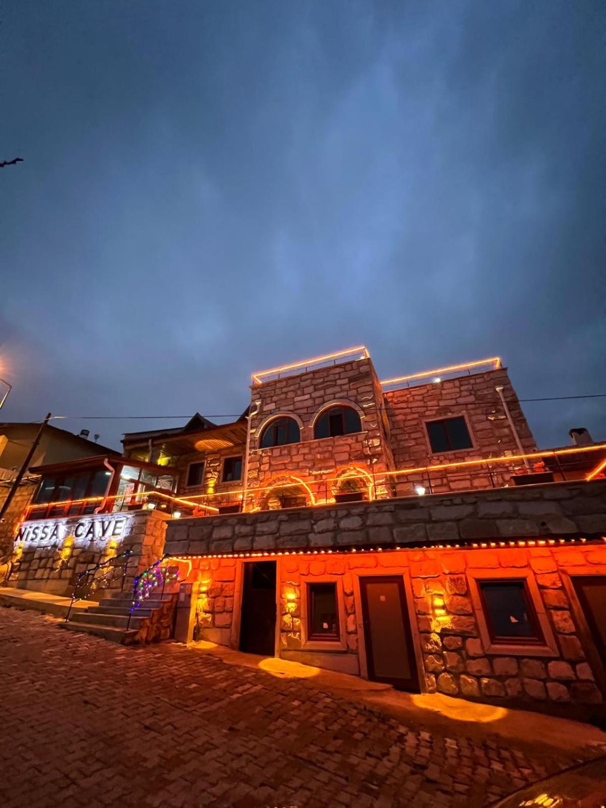 Nissa Cave Hotel Göreme Exterior photo